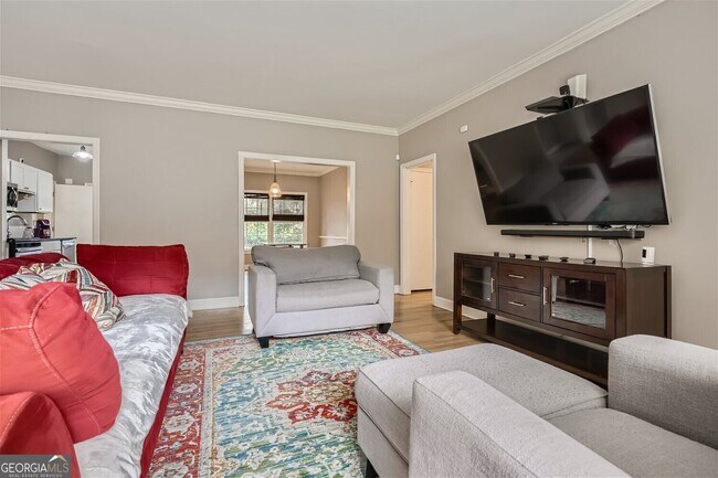 Foto del edificio - 3685 Cantrell Rd NE