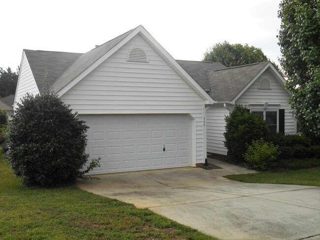 Building Photo - 500 Stonecreek Dr