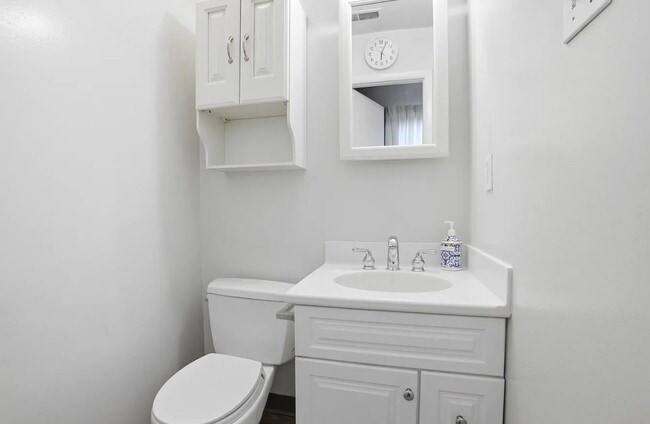 Foto del edificio - 7420 S 40th Ln