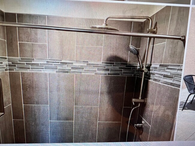 Building Photo - 538 E Colter St