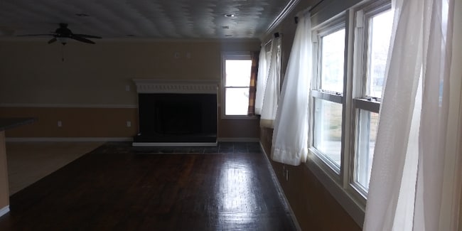 Photo - 3032 Pewter Rd House