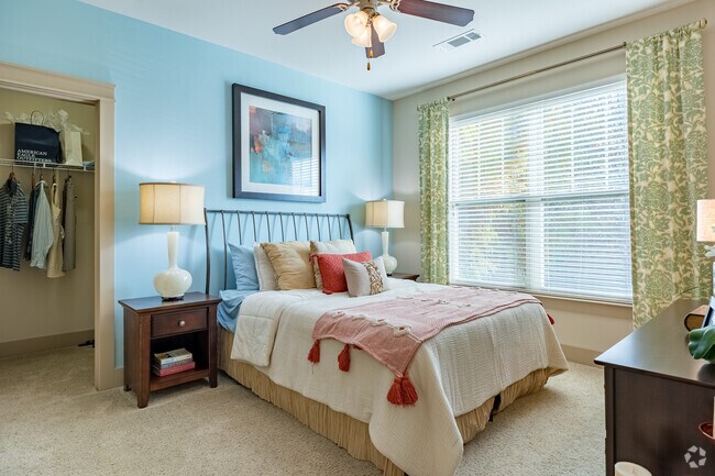 2 habitaciones, 2 baños, 1195 pies cuadrados, dormitorio uno - Avonlea Tributary