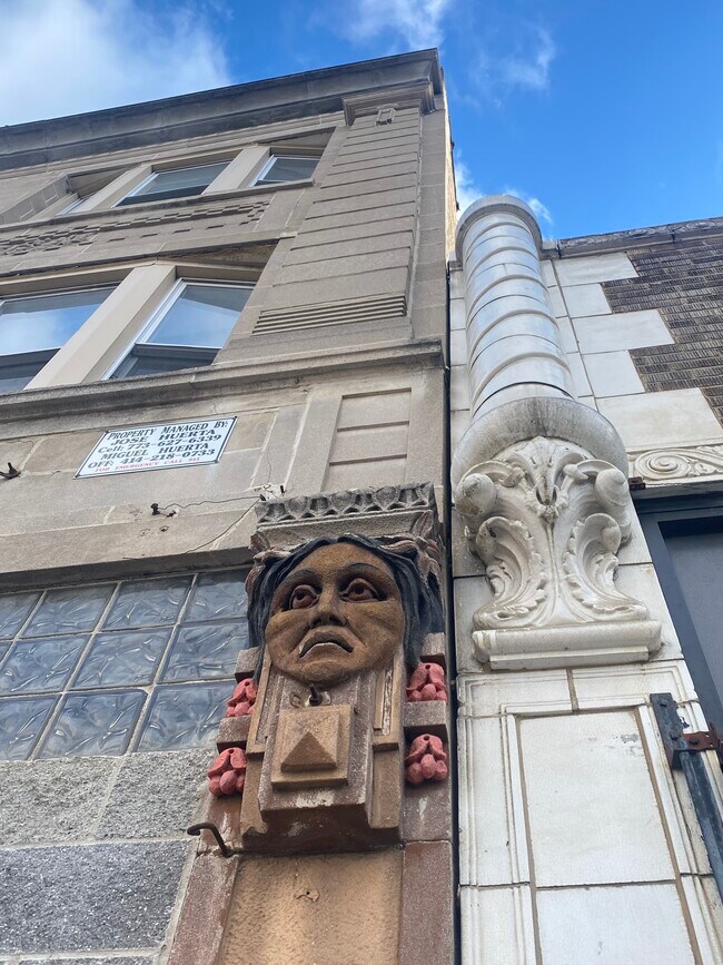 Foto del edificio - 3251 W North Ave