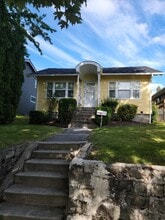 Building Photo - 4009 S Bell St