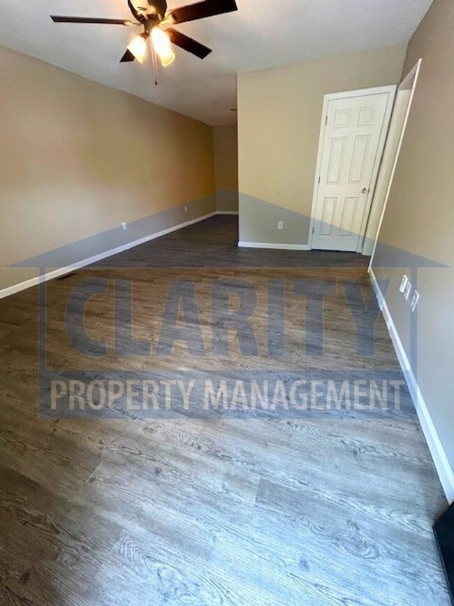 Building Photo - 615 Beech Cir NW