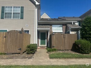 Building Photo - 1608 Willow Point Arch