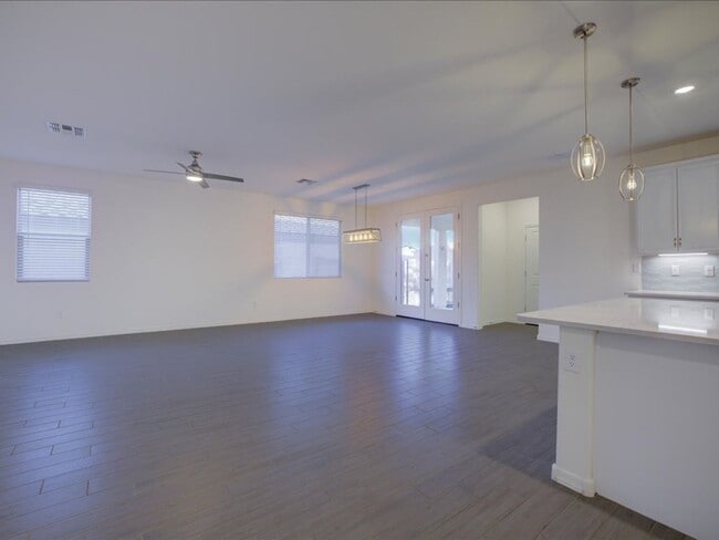 Building Photo - 3 Bedroom 2 Bathroom With Office/Flex room Located in RANCHO SAHUARITA!