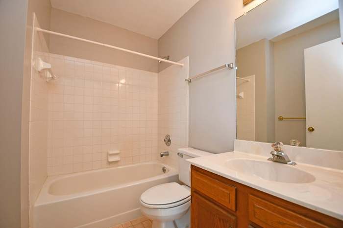 Primary Photo - 1071 Crisfield Dr