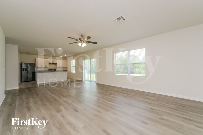 Foto del edificio - 3345 Wellborn Dr
