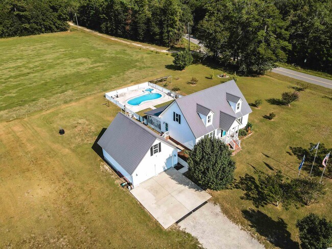Foto del edificio - 4452 Bottle Branch Rd