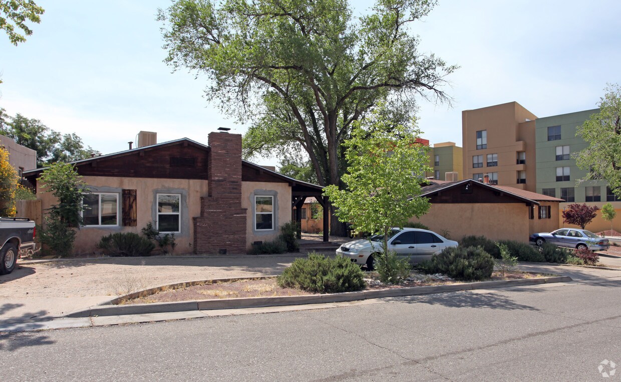 Foto del edificio - 1501-1507 Dr. Martin Luther King Jr Ave NE