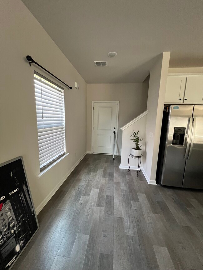 Foto del edificio - 218 Parkwood Vista Way