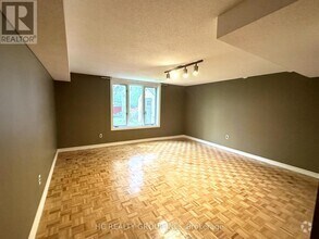 Building Photo - 96 Oakmeadow Blvd