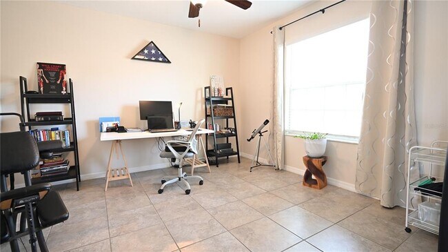 Building Photo - 10509 Carloway Hills Dr