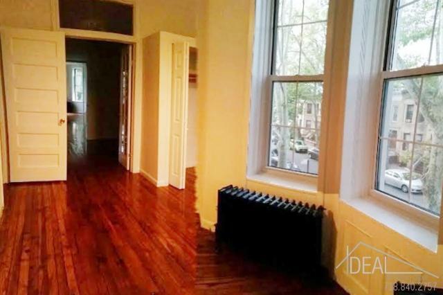 Foto del edificio - 2 bedroom in Brooklyn NY 11209