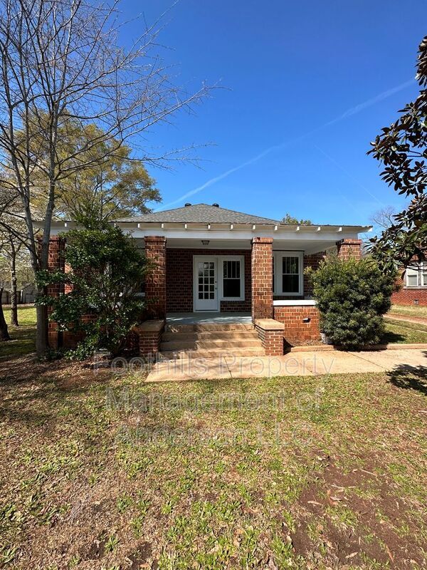 Foto principal - 1208 W Whitner St