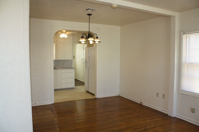 Foto del edificio - 1708 NW Arlington Ave