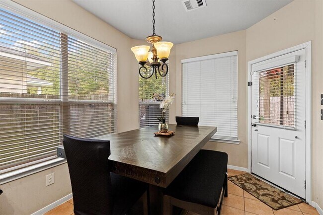 Foto del edificio - 30606 Woodson Trace Dr