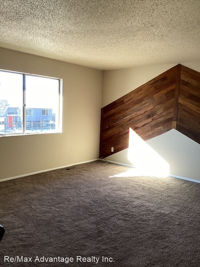 Building Photo - 4 br, 2 bath House - 4234 Whittier Drive