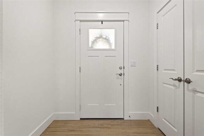 Foto del edificio - 712 Sun Meadows Loop