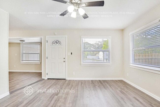Foto del edificio - 1317 S Mellonville Ave