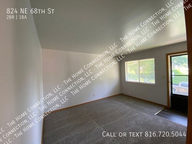 Foto del edificio - 824 NE 68th St