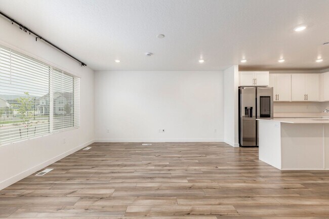 Building Photo - Convenient and Charming Heber City Town Ho...
