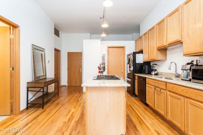 Foto del edificio - 2 br, 1 bath Condo - 900 S Michigan Ave 61...