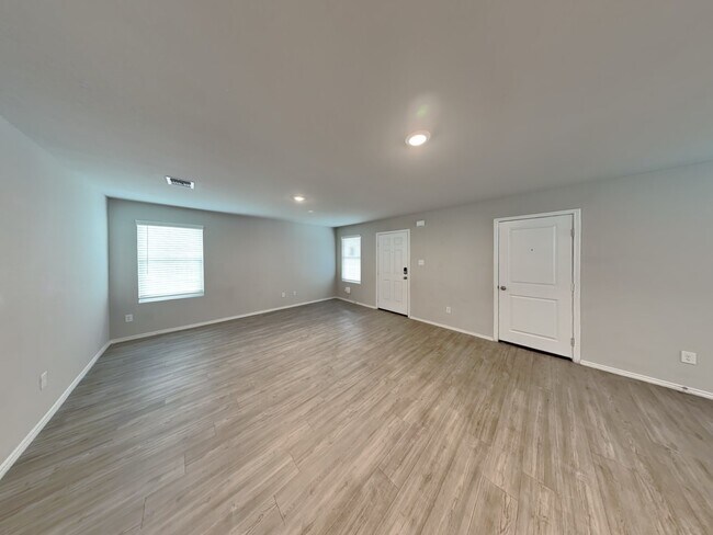 Foto del edificio - 7310 Adaja Riv