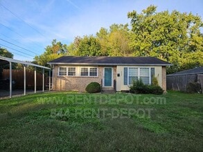 Building Photo - 2207 S Ruston Ave