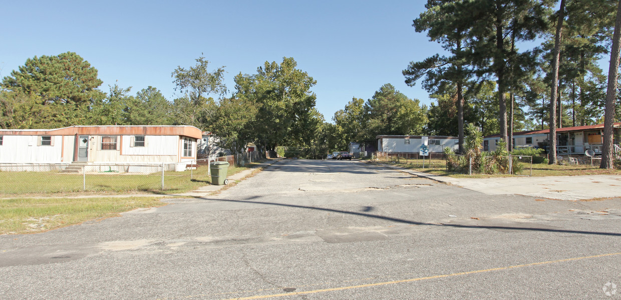 Primary Photo - Urban Park