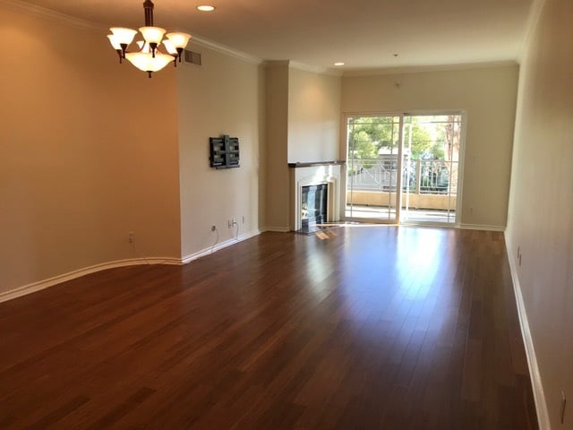 Building Photo - 10715 Camarillo St