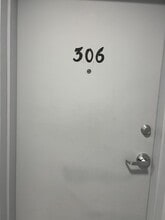 Building Photo - 625 Borthwick Ave