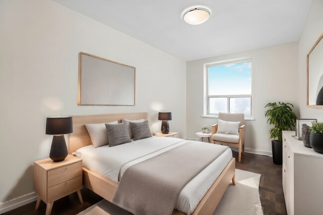 Photo du bâtiment - 3101 & 3111 Eglinton Ave E