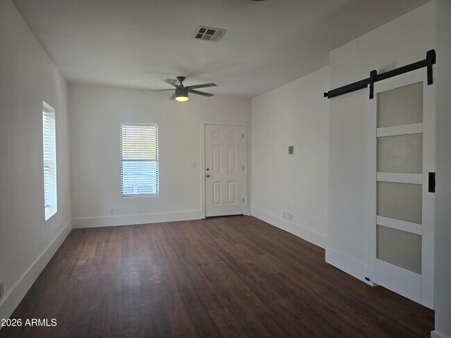 Foto del edificio - 3816 N 6th St