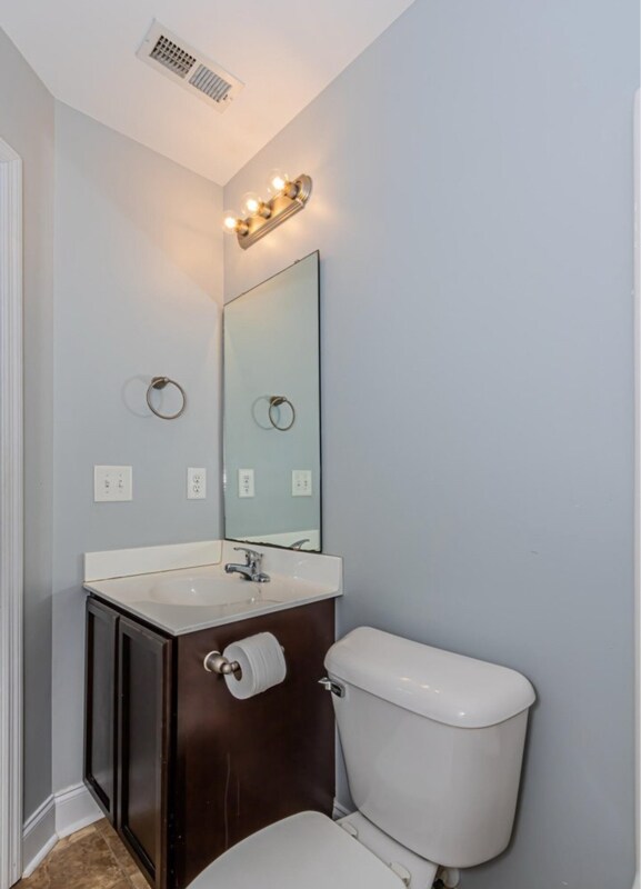 Foto del edificio - 245 Chadwick Acres Rd