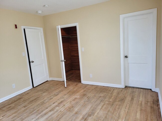 Foto del edificio - 401 SW 10th St
