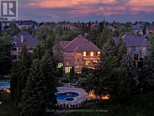 Building Photo - 90 Humberview Dr