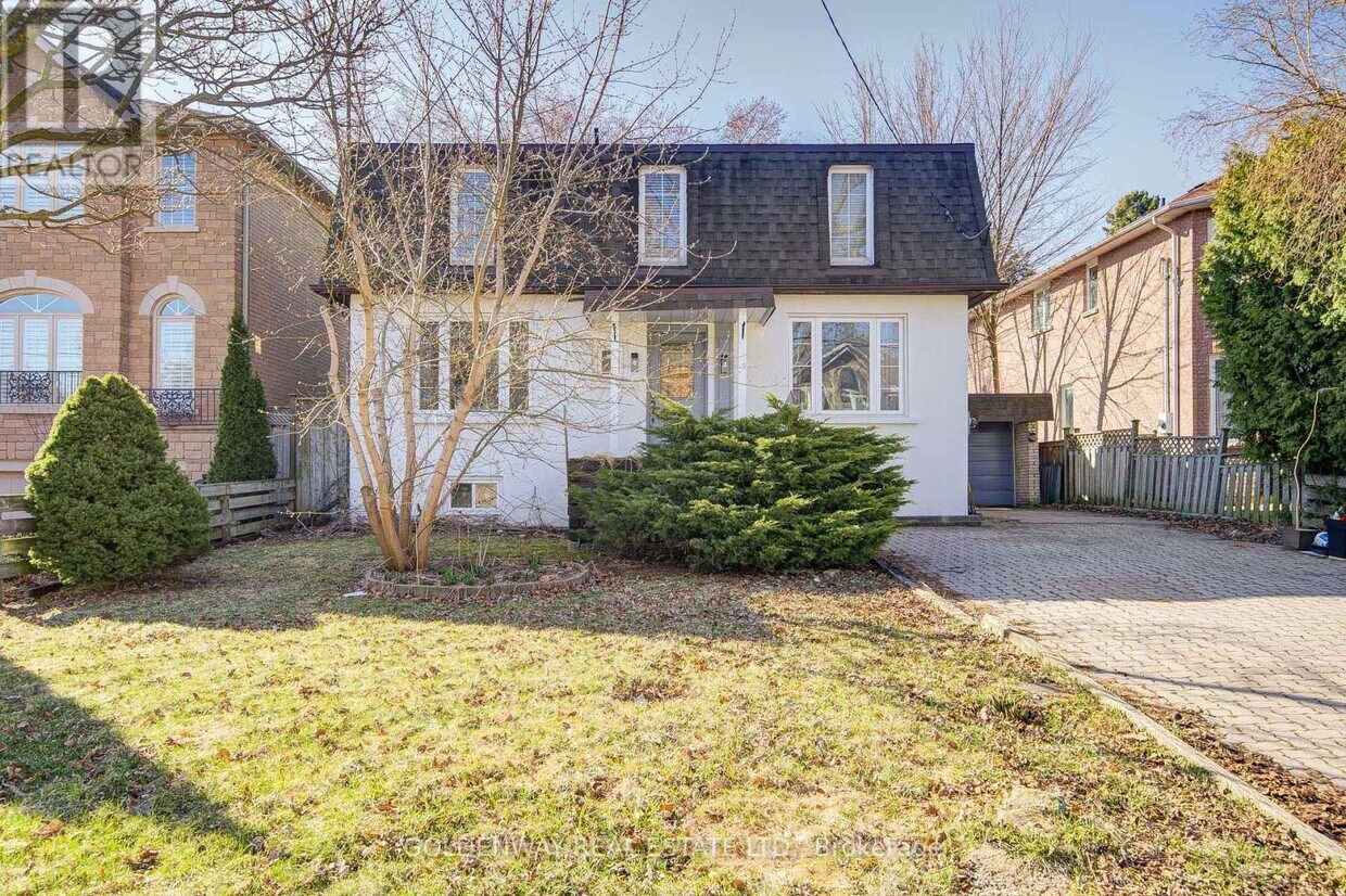 Photo principale - 211 Pemberton Ave