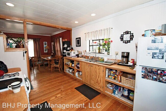 Foto del edificio - 2 br, 2 bath House - 730 S Main