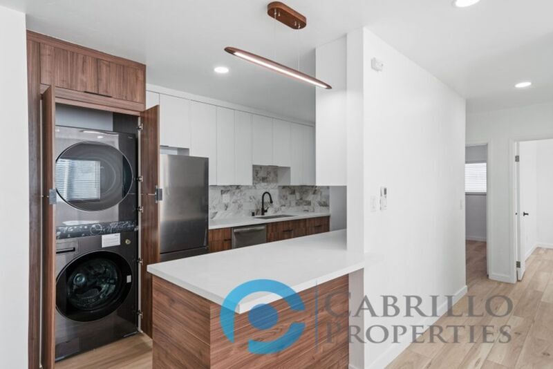 Foto principal - 4669 34th St