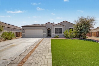 Building Photo - 30731 Monterey Cir