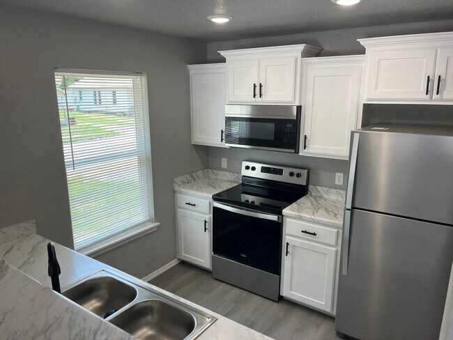 Foto del edificio - 1611 Poplar St