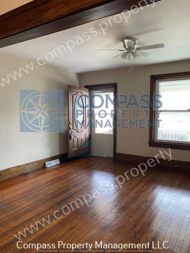 Foto del edificio - $1395 - 4 Bed, 1 Bath Duplex - Coatesville