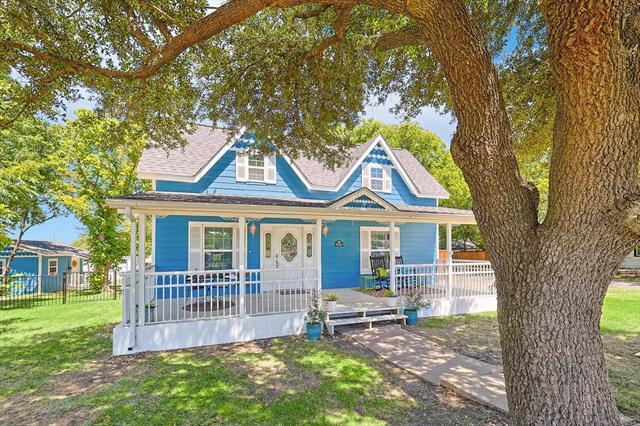 Foto principal - 379 S John Douglas Rd
