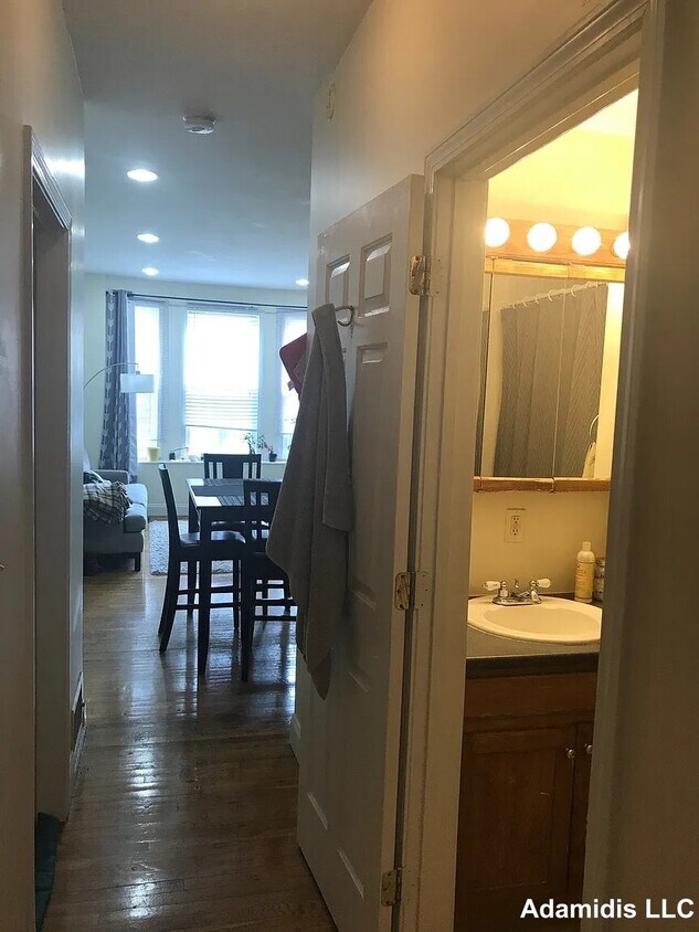 Foto principal - 79 Highland St