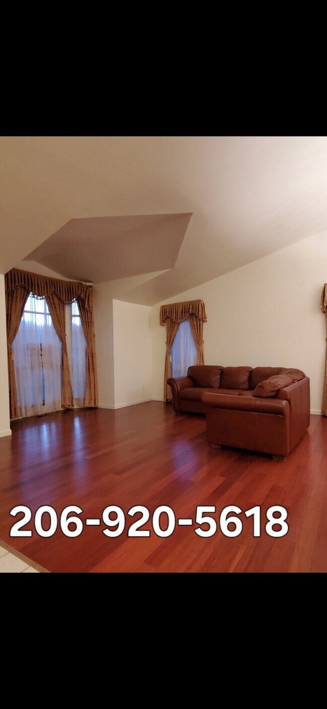 Foto del edificio - 32912 16th Pl SW