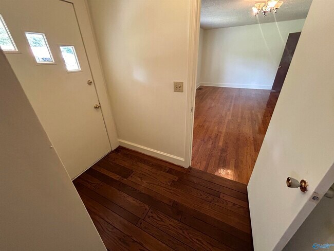 Foto del edificio - 209 6th St NE