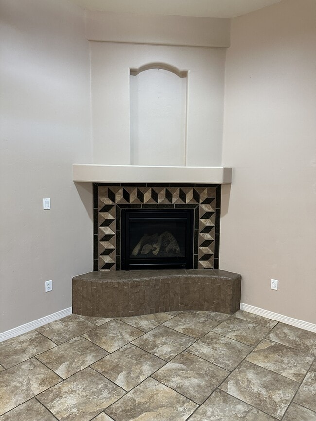 Foto del edificio - 7470 Sierra Linda Ct