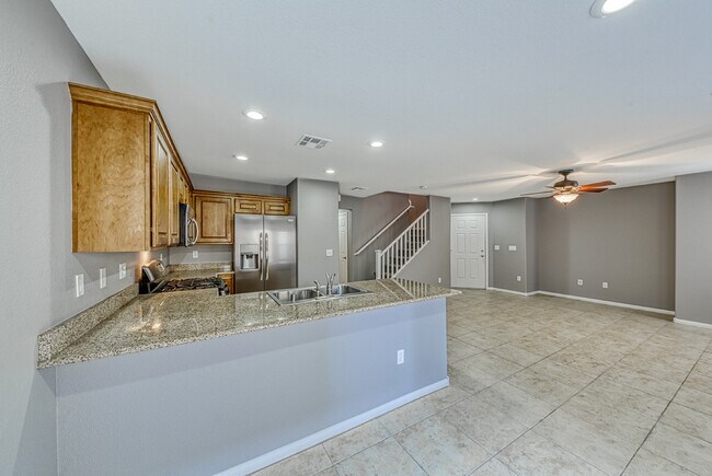 Foto del edificio - 6044 Conroe Ct